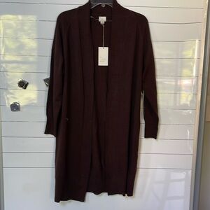 NWT CARDIGAN BURGUNDY